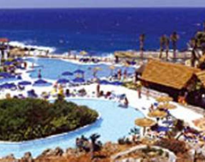 Radisson Blu Beach Resort - Außenansicht