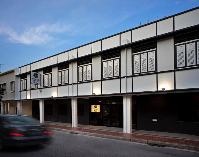 Venue Hotel The Lily - Außenansicht