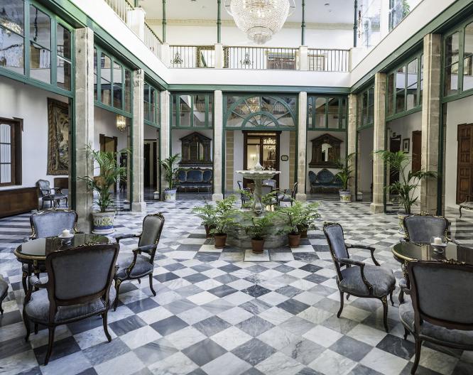 Hotel Duques de Medinaceli - Allgemein