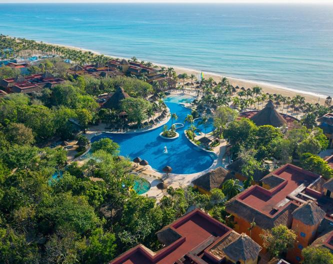 Iberostar Waves Tucán - Außenansicht