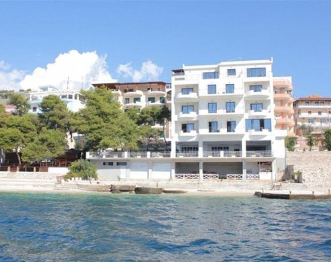 Jaroal Hotel - Außenansicht