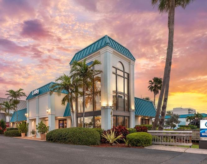 Best Western Cocoa Beach - Außenansicht