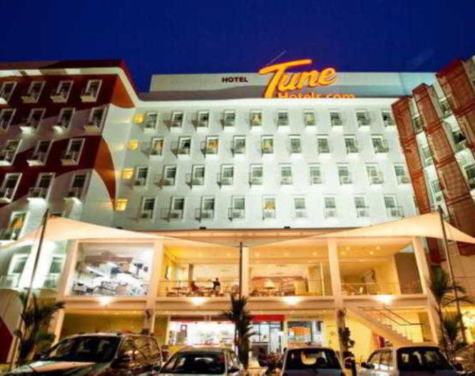 Tune Hotel - Danga Bay Johor - Außenansicht