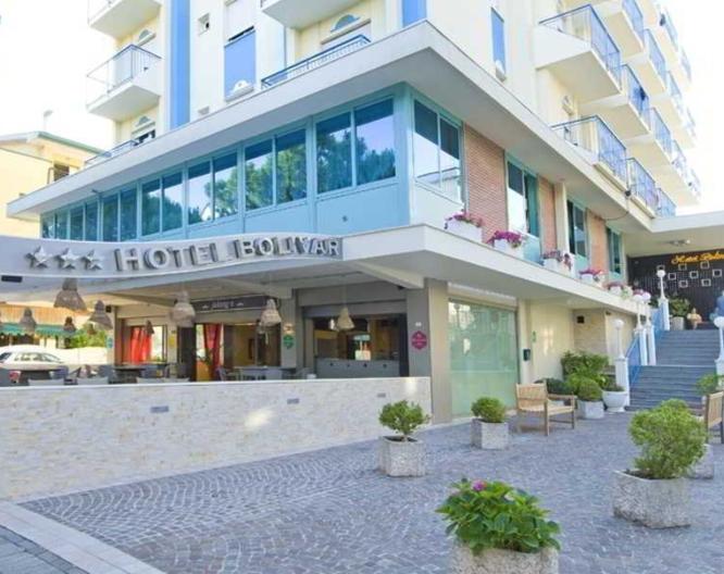 Bolivar Hotel - Außenansicht