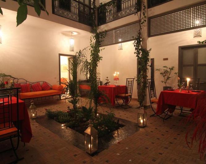 Bougainvillea Riad - Außenansicht