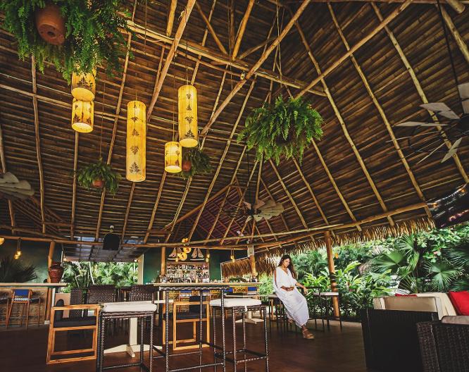 Bahia Del Sol Beach Front Boutique Hotel - Außenansicht