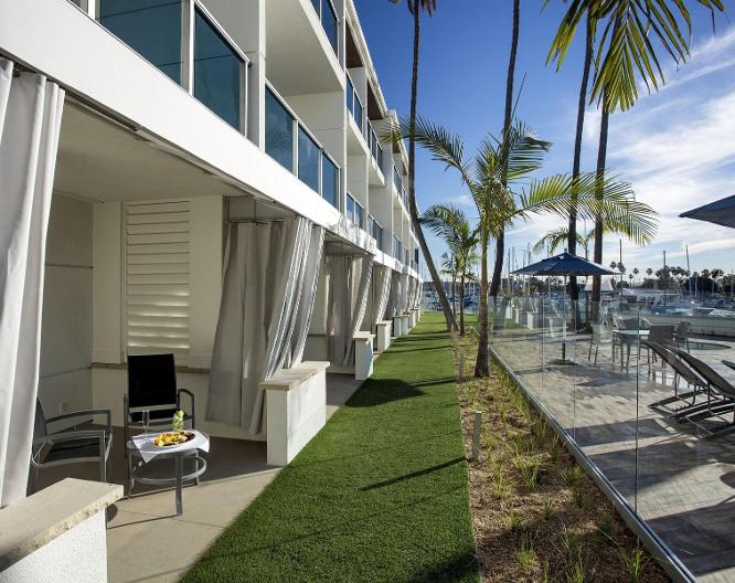 Marina del Rey Hotel - Außenansicht