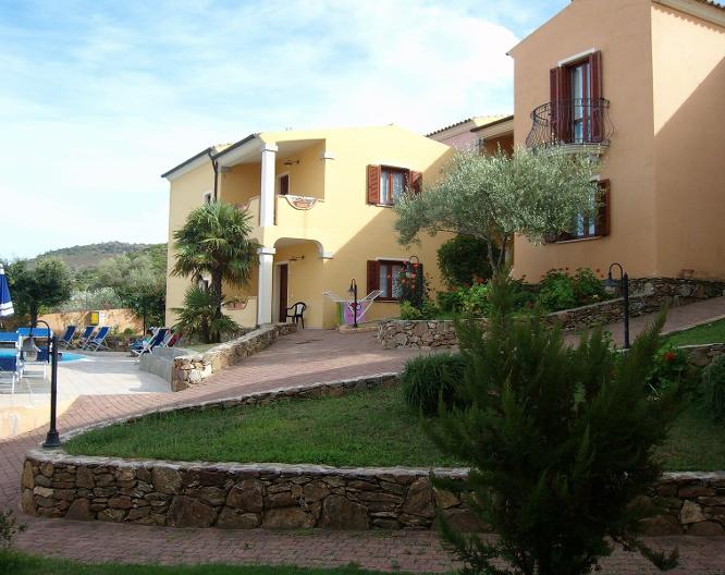 Residence Corte dei Venti Budoni - Außenansicht