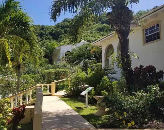 Blue Horizons Garden Resort - Außenansicht