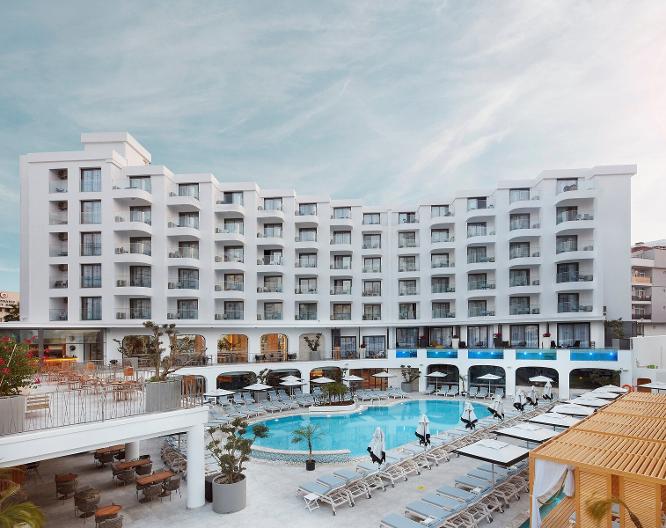 Lalila Blue Suites - Außenansicht