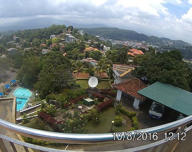 Hotel Topaz - Außenansicht