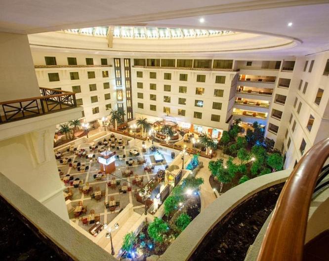 The Bristol Hotel Dubai - Außenansicht