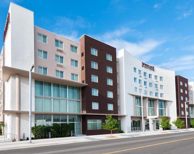 Staybridge Suites Miami International Airport - Vue extérieure