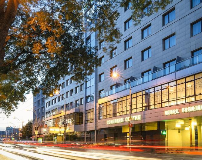 Hotel Tatra - Außenansicht