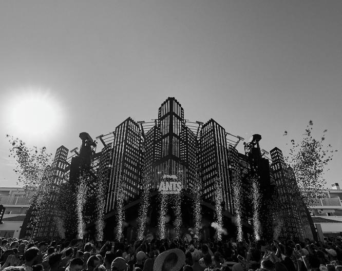 Ushuaia Ibiza Beach Hotel - Außenansicht