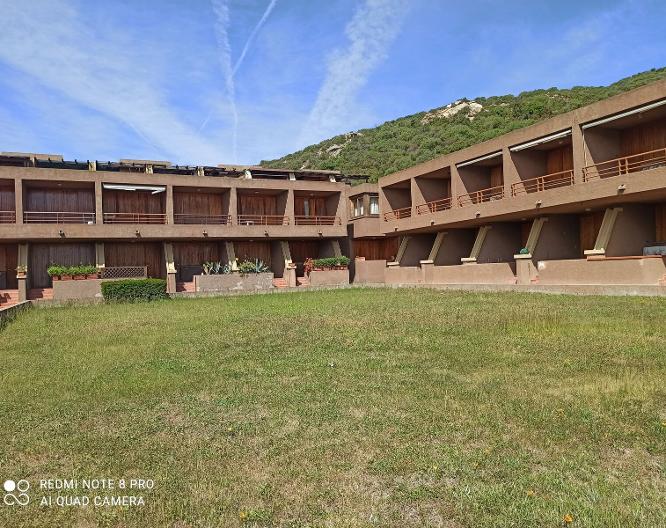 Residence Cugnana Verde - Außenansicht