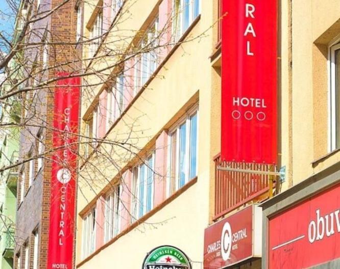 Hotel Charles Central - Außenansicht
