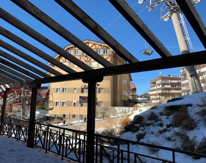 Apartamentos Ski Sabica - Außenansicht