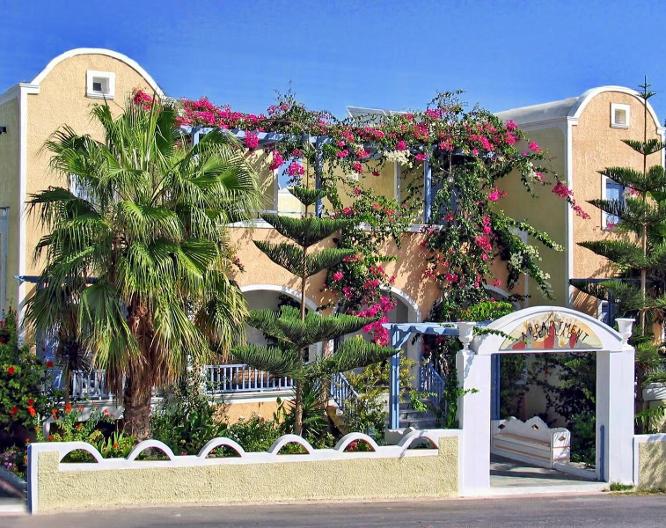 Sellada Apts - Außenansicht