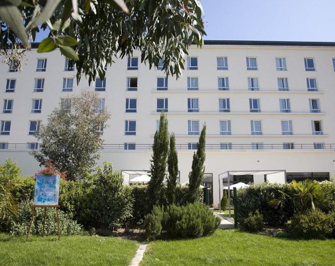 Courtyard By Marriott Défense West - Außenansicht