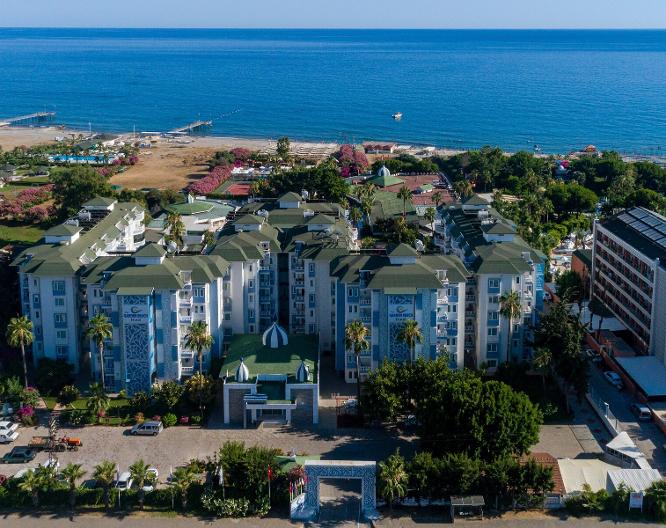 The Garden Beach Hotel - Außenansicht