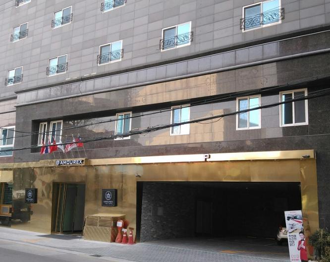 Amourex Hotel - Außenansicht