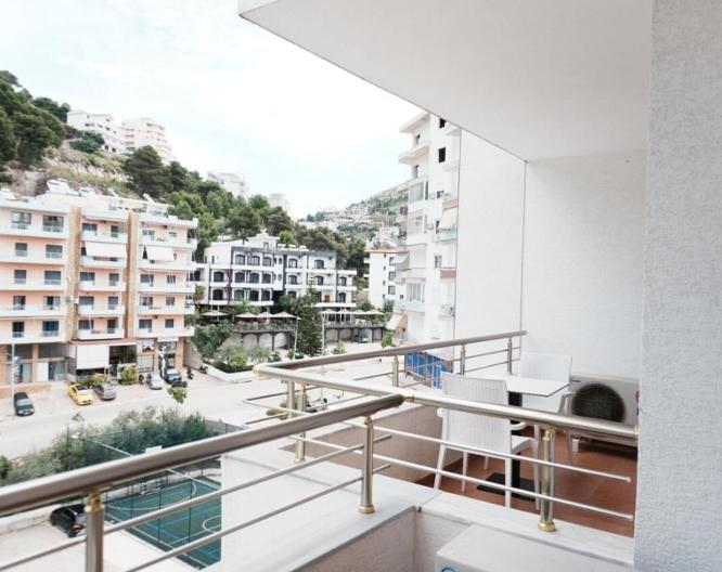 Hotel Mediterrane Sarande - Außenansicht