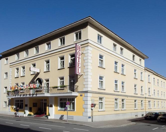 Goldenes Theater Hotel - Außenansicht