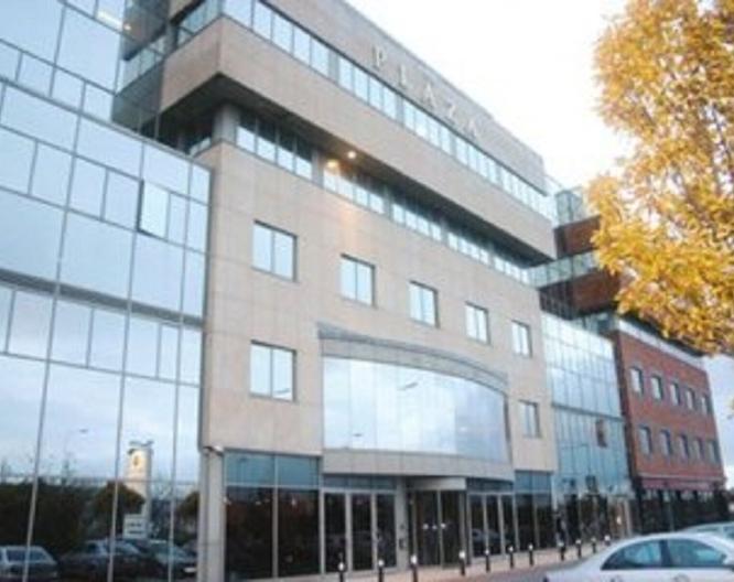 Plaza - Außenansicht