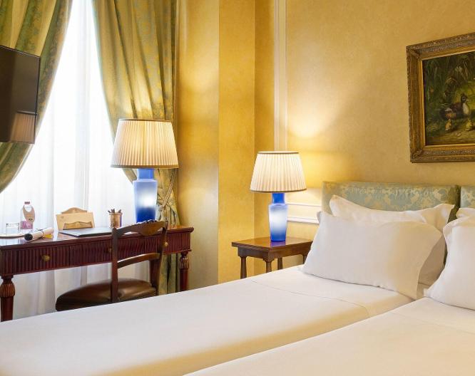 Grand Hotel Duchi D'Aosta - Außenansicht