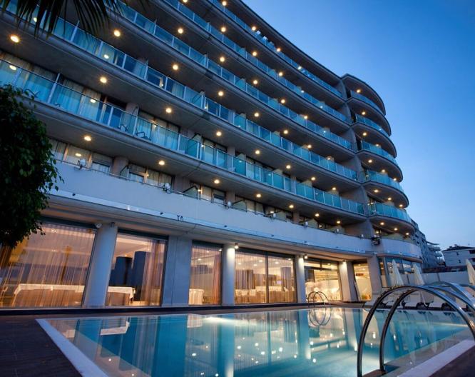 Allon Mediterrania - Vue extérieure
