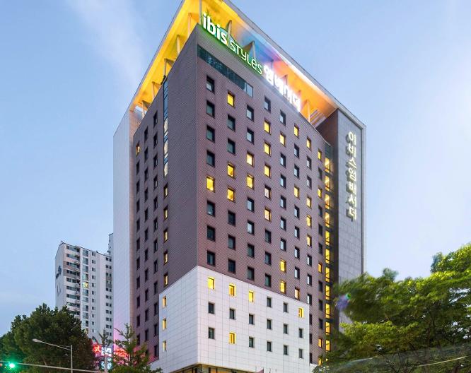 ibis Styles Ambassador Seoul Gangnam Hotel - Außenansicht