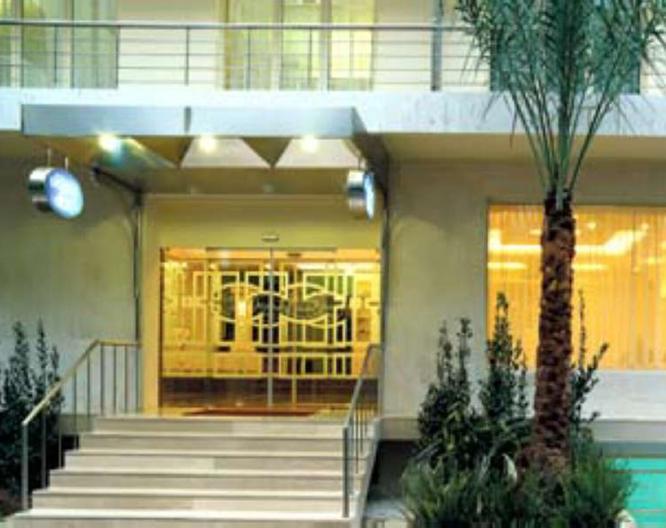 Holiday Suites - Außenansicht