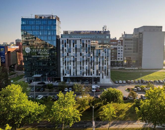 ZiJin Hotel Belgrade - Außenansicht
