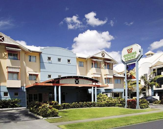 Cairns Queens Court - Außenansicht