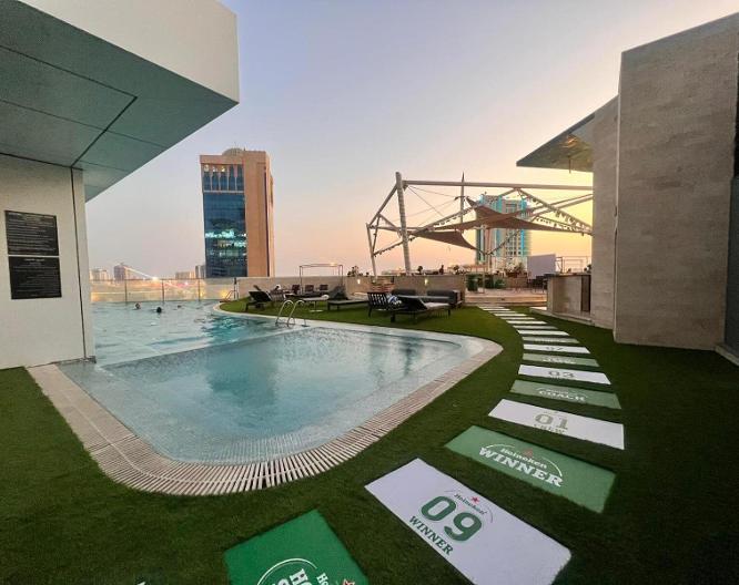Ramee Grand Hotel & Spa, Manama Bahrain - Pool