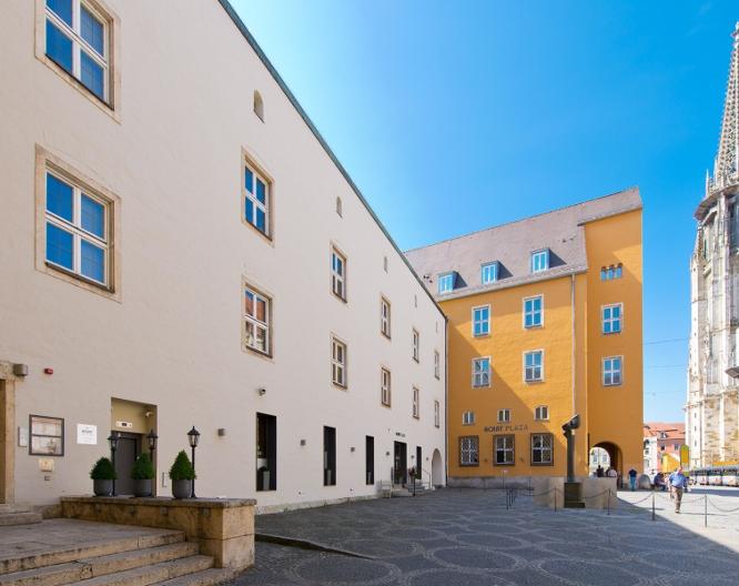ACHAT Hotel Regensburg Herzog am Dom - Außenansicht