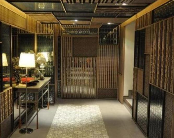 Riva Surya Bangkok - Essen und Trinken