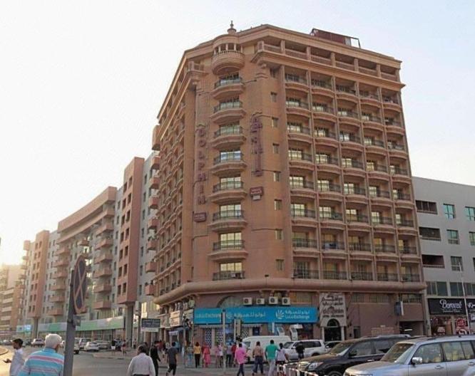 Dolphin Hotel Apartments - Außenansicht