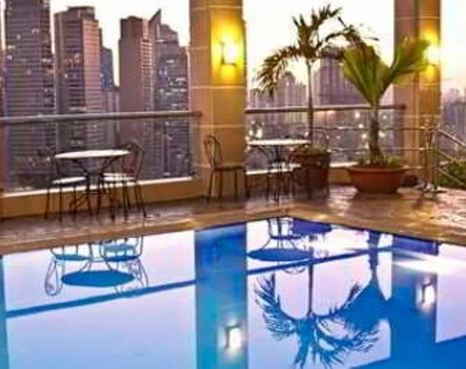 City Garden Hotel Makati - Pool