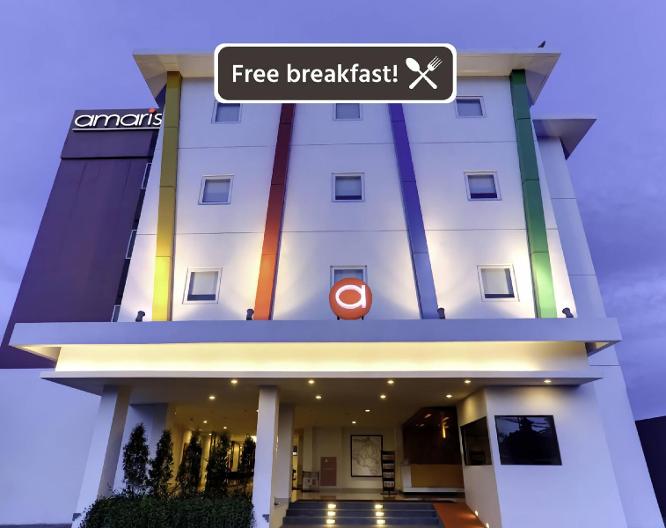 Amaris Hotel Pratama - Außenansicht