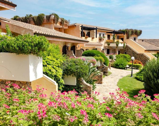 Baia Di Nora - Außenansicht