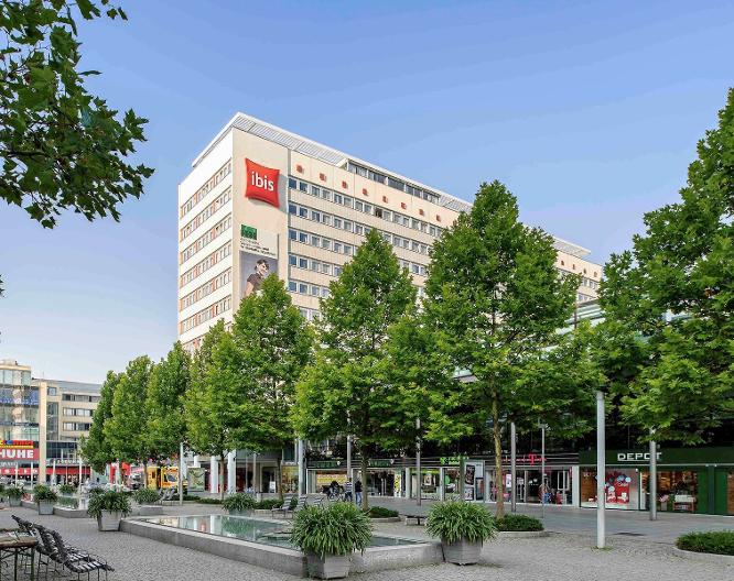 Ibis Dresden Bastei - Außenansicht