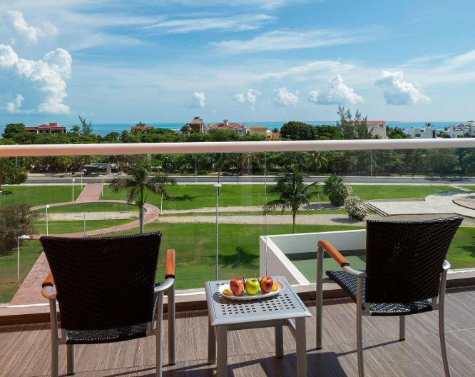 Real Inn Cancún - Vue extérieure