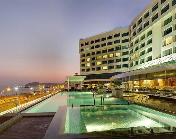 Novotel Visakhapatnam Varun Beach - Außenansicht