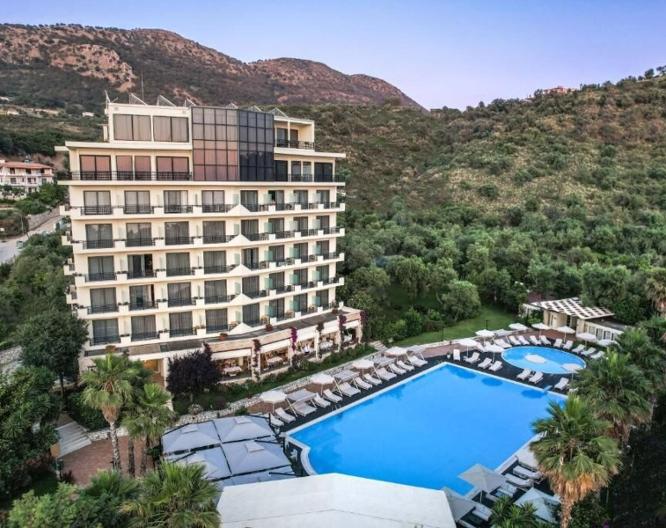 Rapos Resort Hotel - Pool