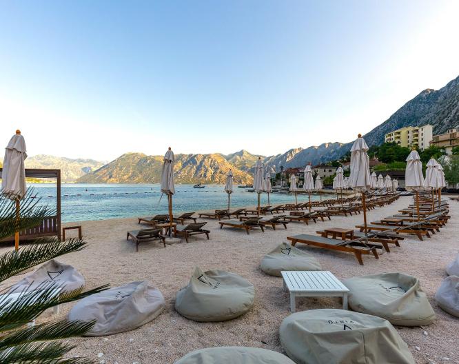 HUMA Kotor Bay - Außenansicht