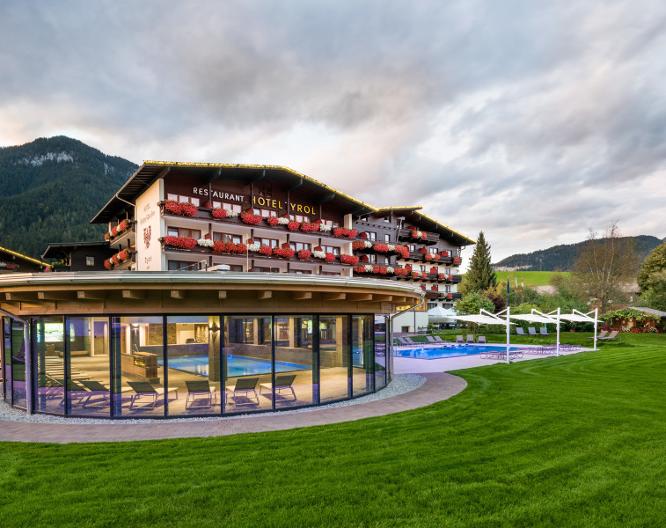 Hotel und Landhaus Tyrol - Außenansicht