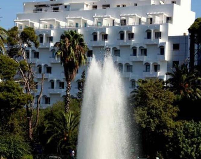 Les Ambassadeurs - Außenansicht