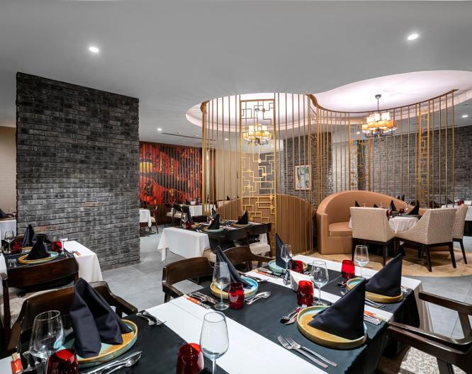 Kirman Hotels Sidera Luxury SPA - Essen und Trinken
